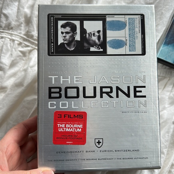 Jason Bourne DVD collection w bonus DVD. Like new. 4 DVDs total - Picture 10 of 11